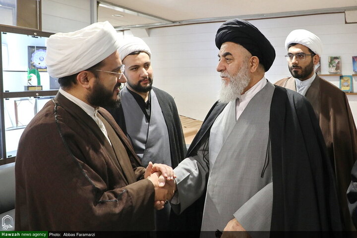 متولي مسجد جمكران المقدس يزور "وكالة أنباء الحوزة"