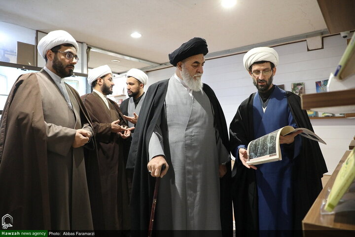 متولي مسجد جمكران المقدس يزور "وكالة أنباء الحوزة"