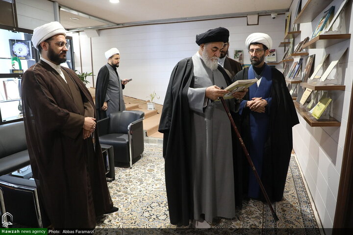 متولي مسجد جمكران المقدس يزور "وكالة أنباء الحوزة"