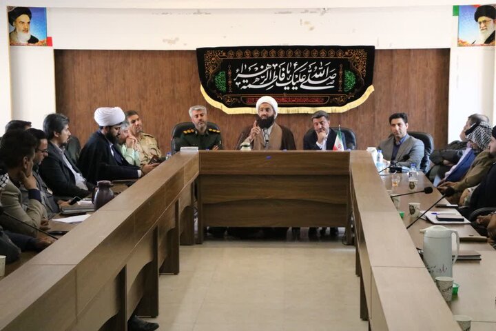 تصاویر/ دیدار امام جمعه دهلران با مردم بخش دشت عباس