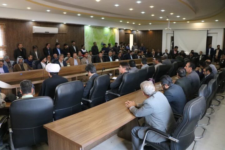 تصاویر/ دیدار امام جمعه دهلران با مردم بخش دشت عباس