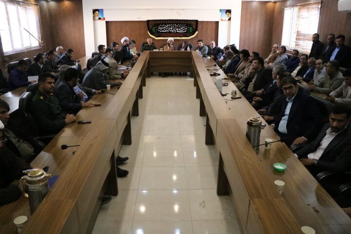 تصاویر/ دیدار امام جمعه دهلران با مردم بخش دشت عباس