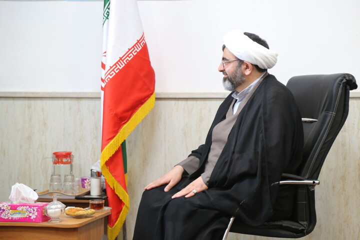 تصاویر/دیدار عضو مجلس خبرگان رهبری با مدیر حوزه علمیه خوزستان