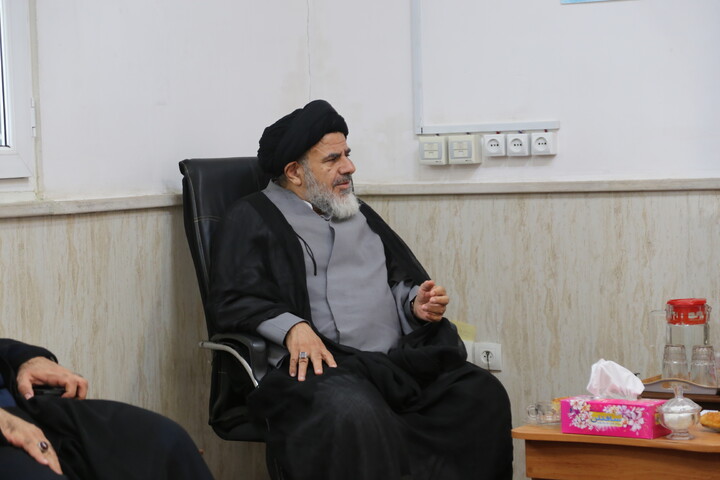 تصاویر/دیدار عضو مجلس خبرگان رهبری با مدیر حوزه علمیه خوزستان