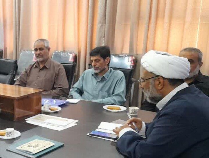 تصاویر/جلسه هم اندیشی  آزمون حفظ عمومی قرآن کریم در آبادان