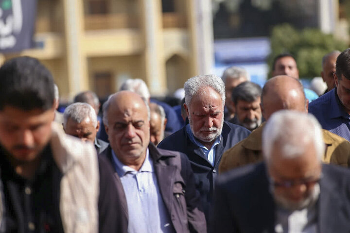 تصاویر| اقامه نماز باران در سومین حرم اهل بیت(ع)