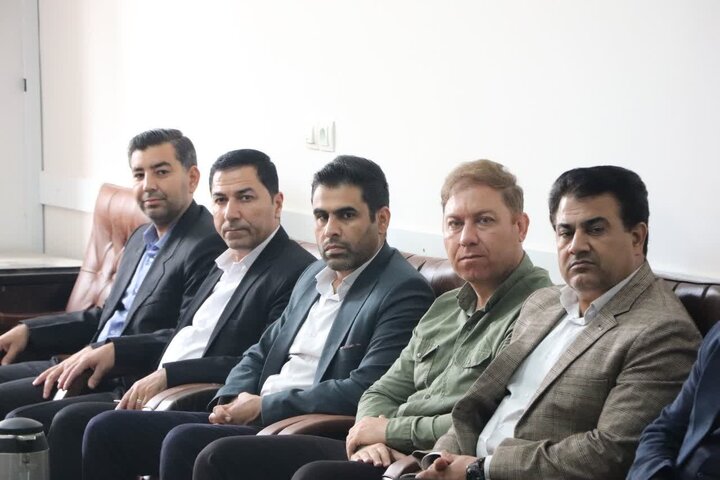 تصاویر/جلسه هماهنگی برنامه‌های هفته بسیج در شهرستان مهران