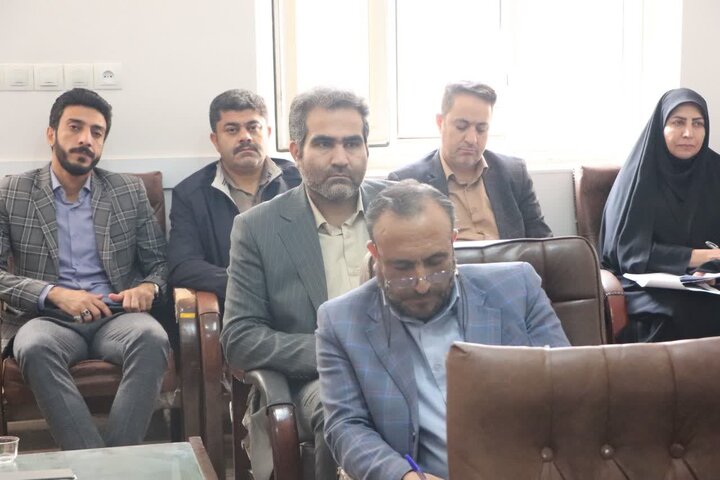 تصاویر/جلسه هماهنگی برنامه‌های هفته بسیج در شهرستان مهران