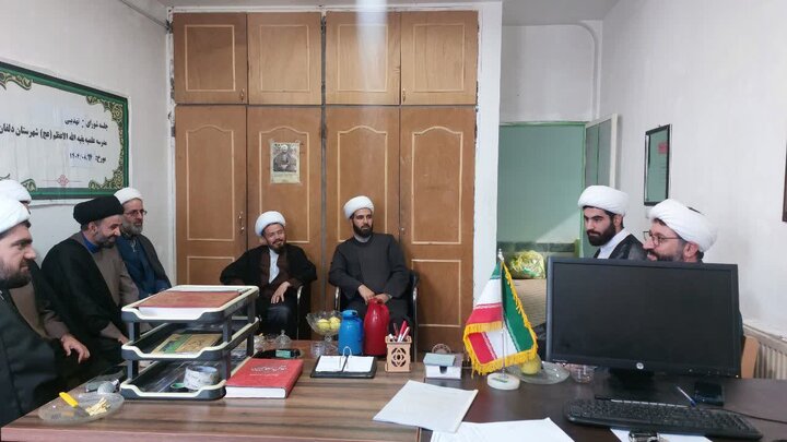 تصاویر/برنامه ریزی و اجرای برنامه های تهذیبی در مدرسه علمیه نورآباد