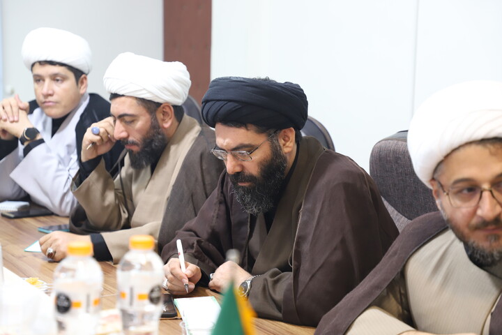 تصاویر/ جلسه شورای نهادهای حوزوی استان کردستان