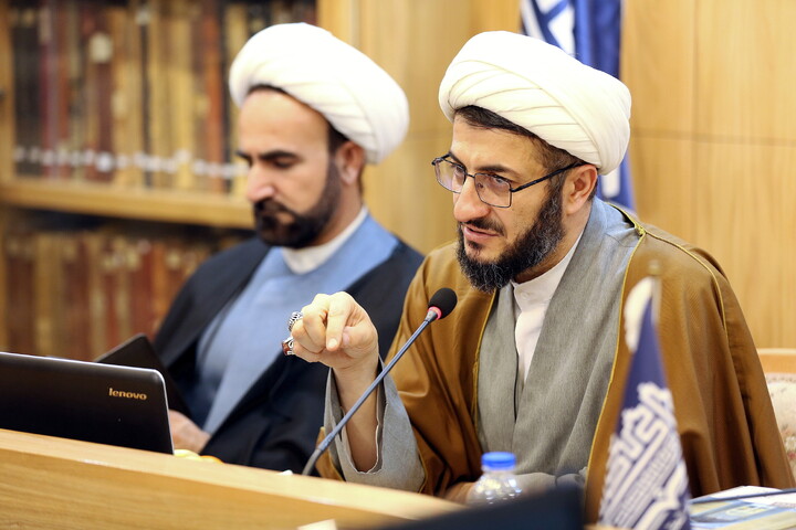 تصاویر/ رونمایی از کتاب تاریخ شفاهی کتابخانه آیت‌الله بروجردی با حضور معاونت پژوهش حوزه