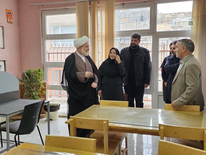 تصاویر/ برنامه‌های هفته کتاب در سنندج