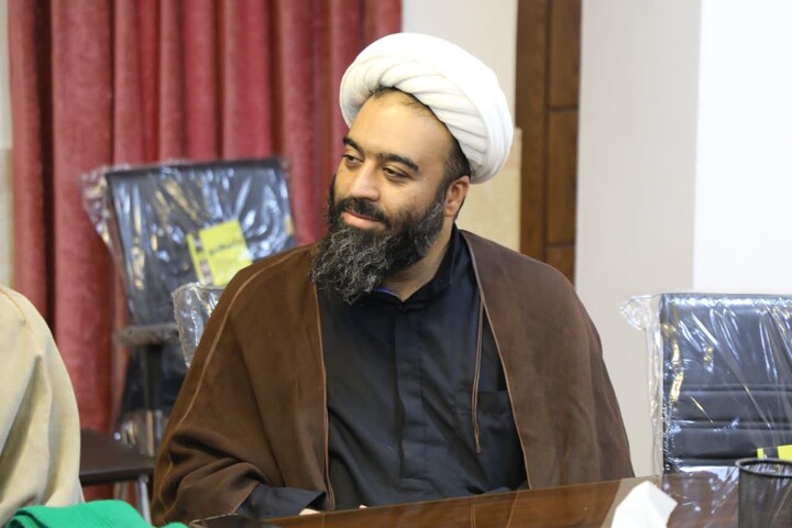 تصاویر/ برگزاری جلسه بصیرتی با موضوع نقد قرآن بسندگی ویژه کادر مدارس یزد