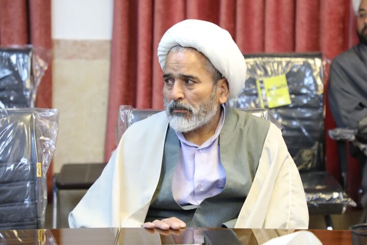 تصاویر/ برگزاری جلسه بصیرتی با موضوع نقد قرآن بسندگی ویژه کادر مدارس یزد