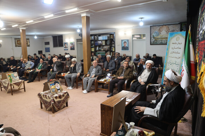 تصاویر / مجمع مداحان همدان