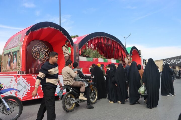 تصاویر/ مراسم استقبال از ۹ شهید گمنام در شهر کرمان