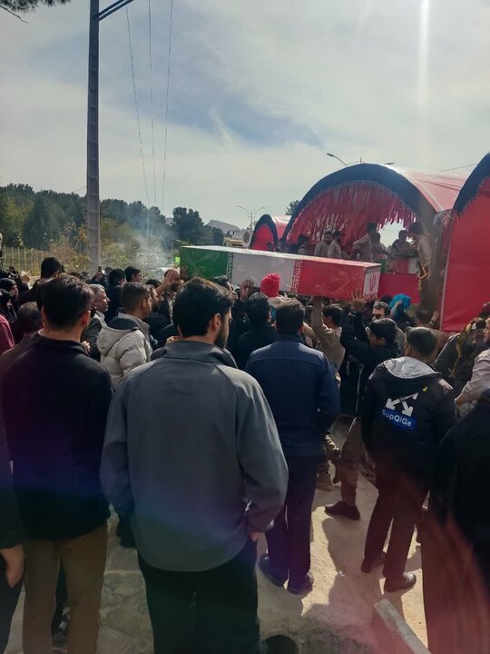 تصاویر/ مراسم استقبال از ۹ شهید گمنام در شهر کرمان