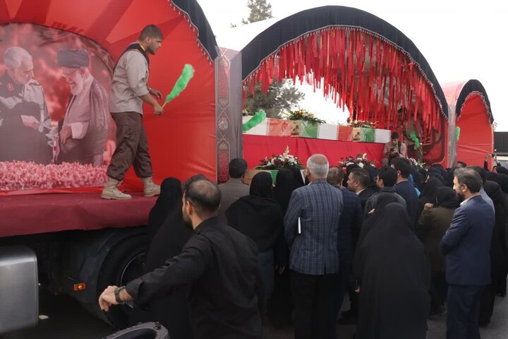 تصاویر/ مراسم استقبال از ۹ شهید گمنام در شهر کرمان