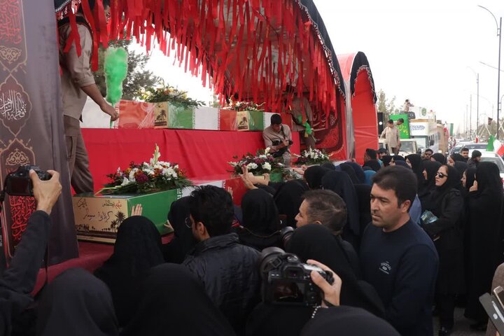 تصاویر/ مراسم استقبال از ۹ شهید گمنام در شهر کرمان