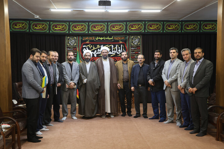 تصاویر / دیدار اعضا شورای شهر با امام جمعه همدان