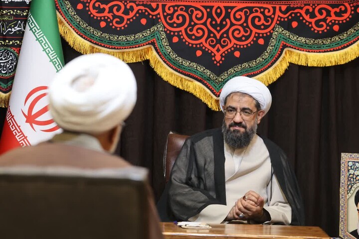 ملاقات مردمی