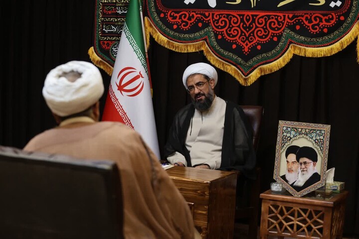 ملاقات مردمی