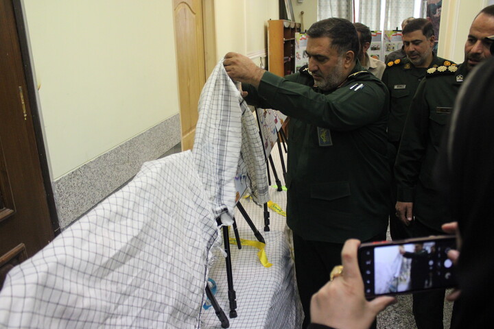 تصاویر/ نشست خبری فرمانده سپاه ثارالله کرمان به مناسبت هفته بسیج