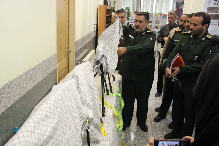 تصاویر/ نشست خبری فرمانده سپاه ثارالله کرمان به مناسبت هفته بسیج