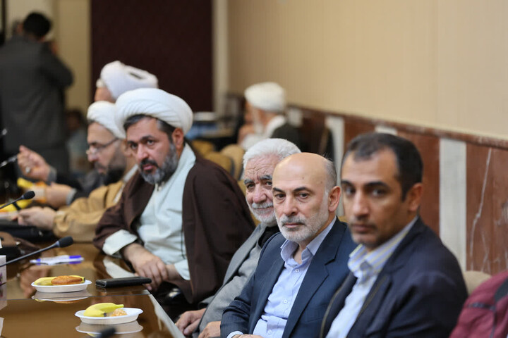 تصاویر /  آیین اختتامیه پنجمین دوره طرح اندیشه تمدن‌ساز ویژه اساتید دانشگاه علوم پزشکی تبریز