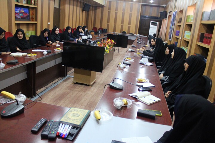 تصاویر/ نشست مشترک مشاوران بانوان دستگاه‌های اجرایی شهر کرمان