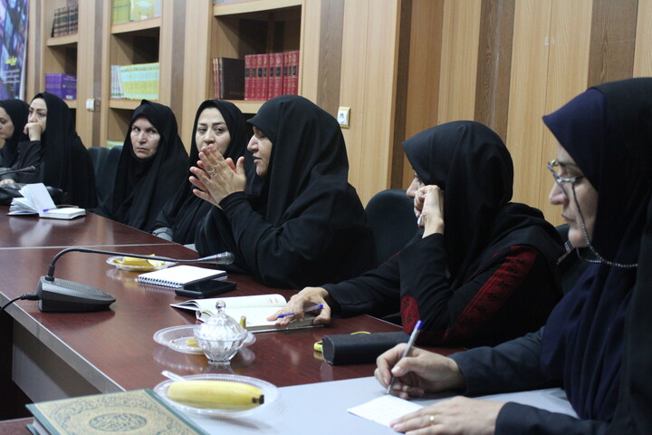 تصاویر/ نشست مشترک مشاوران بانوان دستگاه‌های اجرایی شهر کرمان
