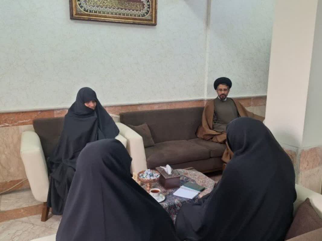 اعتکاف به‌مثابه فناوری نرم انقلاب اسلامی است