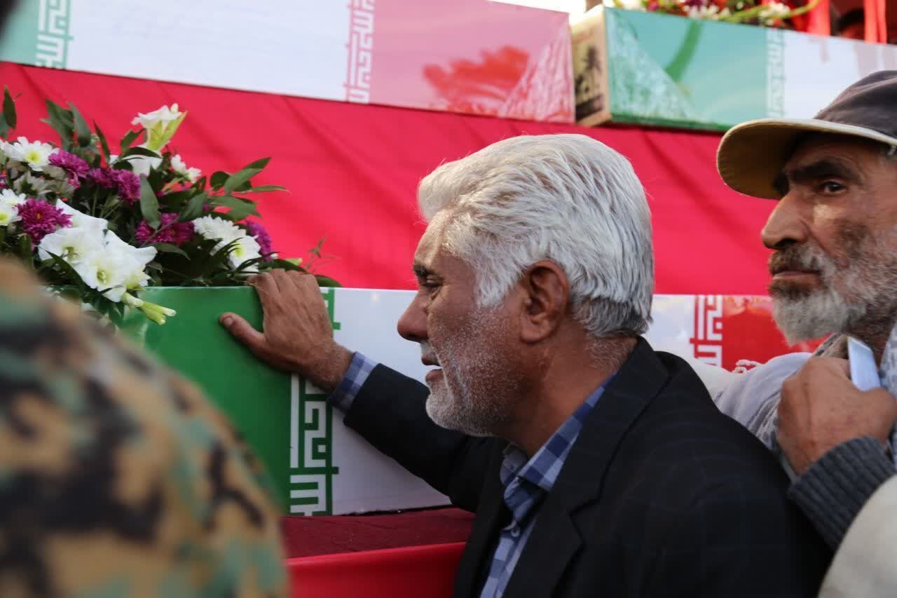 تصاویر/ مراسم استقبال از ۹ شهید گمنام در شهر کرمان