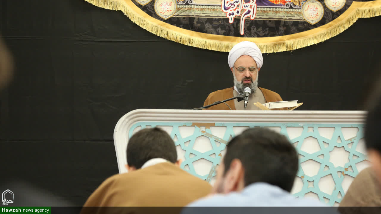 تصاویر/ یازدهمین جلسه برنامه «طلبه باشیم» در مدرسه علمیه امیرالمومنین(ع)تبریز