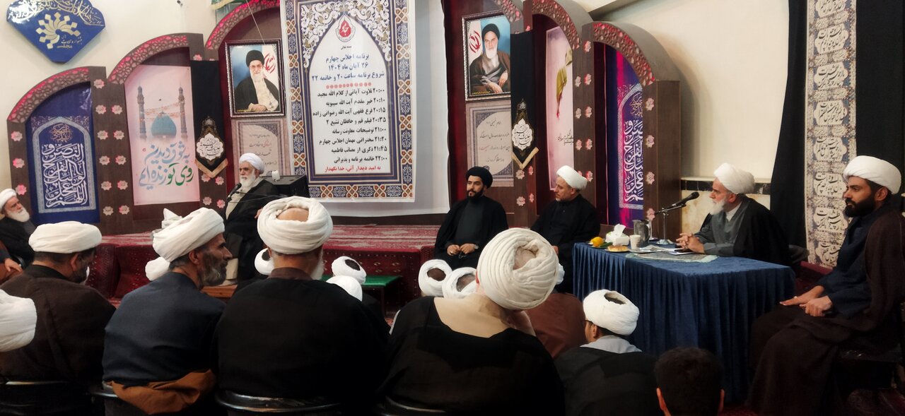 تصاویر/ نشست جامعه مبلغین ولایی