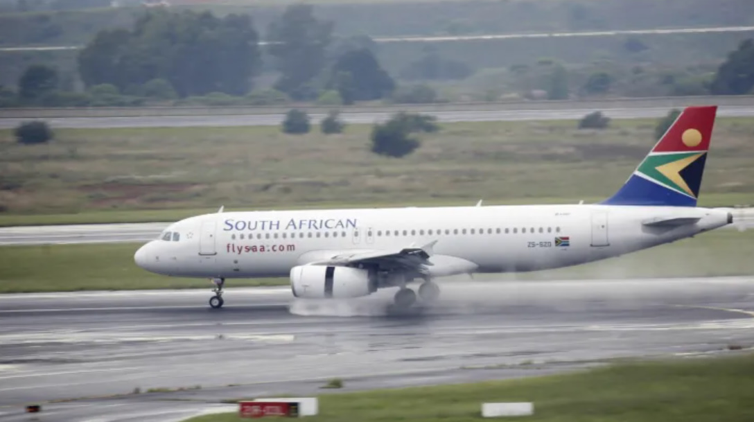 جنوب أفريقيا مرتابة من خطة لتهجير الفلسطينيين بعد استقبالها "رحلات غامضة"