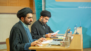 تصاویر/ سلسله‌ نشست‌های نقد با محوریت بررسی آثار علمی «هسته‌های حل مسئله»