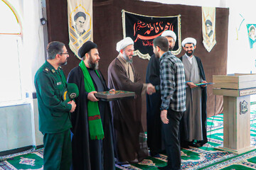 تصاویر/ مراسم تودیع و معارفه فرمانده پایگاه بسیج مدرسه علمیه آیت‌الله بهاری