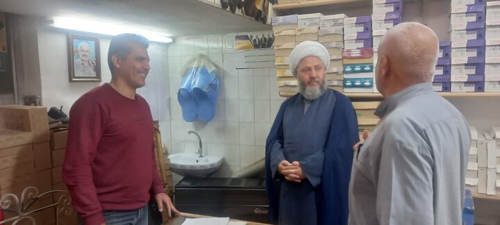 تصاویر/ بازدید امام‌جمعه آران و بیدگل از اصناف سطح شهر