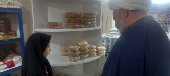 تصاویر/ بازدید امام‌جمعه آران و بیدگل از اصناف سطح شهر