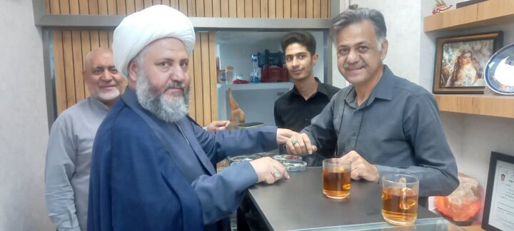 تصاویر/ بازدید امام‌جمعه آران و بیدگل از اصناف سطح شهر
