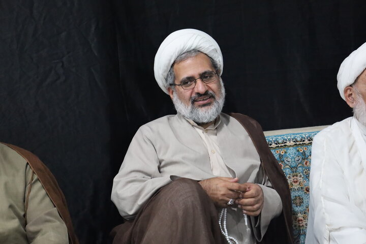 تصاویر/ دیدار مدیرحوزه علمیه با طلاب و روحانیون شاغل در آموزش و پرورش شهرستان رودان