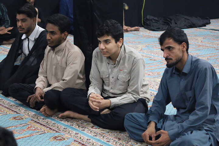 تصاویر/ دیدار مدیرحوزه علمیه با طلاب و روحانیون شاغل در آموزش و پرورش شهرستان رودان