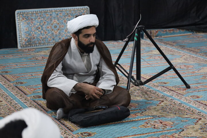 تصاویر/ دیدار مدیرحوزه علمیه با طلاب و روحانیون شاغل در آموزش و پرورش شهرستان رودان