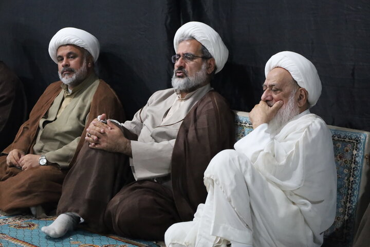 تصاویر/ دیدار مدیرحوزه علمیه با طلاب و روحانیون شاغل در آموزش و پرورش شهرستان رودان