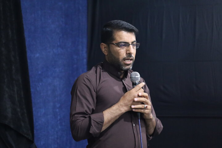 تصاویر/ دیدار مدیرحوزه علمیه با طلاب و روحانیون شاغل در آموزش و پرورش شهرستان رودان