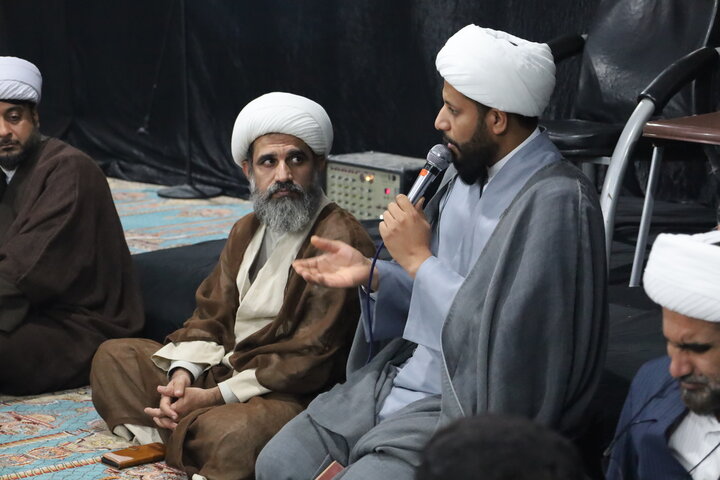 تصاویر/ دیدار مدیرحوزه علمیه با طلاب و روحانیون شاغل در آموزش و پرورش شهرستان رودان