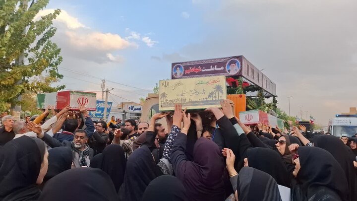 تصاویر / تشییع ۸ شهید گمنام و بازگشت پیکر شهید اکبر صفی صمغ‌آبادی پس از چهار دهه در شهرستان آبیک