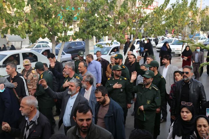 تصاویر / تشییع ۸ شهید گمنام و بازگشت پیکر شهید اکبر صفی صمغ‌آبادی پس از چهار دهه در شهرستان آبیک