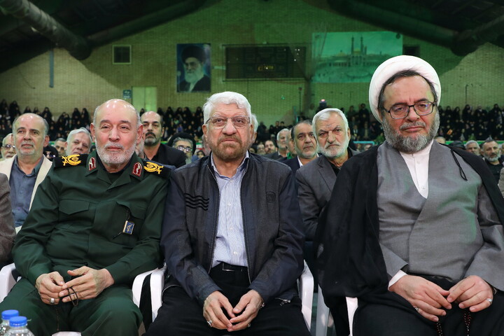 تصاویر/ سی و یکمین یادواره شهدای استان قم